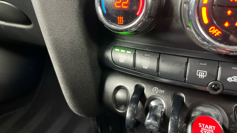 MINI Hatchback 2.0 Cooper S Sport II 3dr Auto [Comfort Pack] Petrol Hatchback